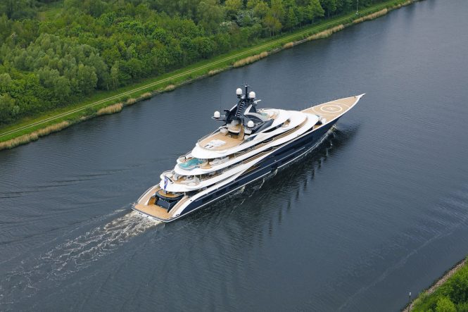Mega yacht Kismet ©Carl Groll