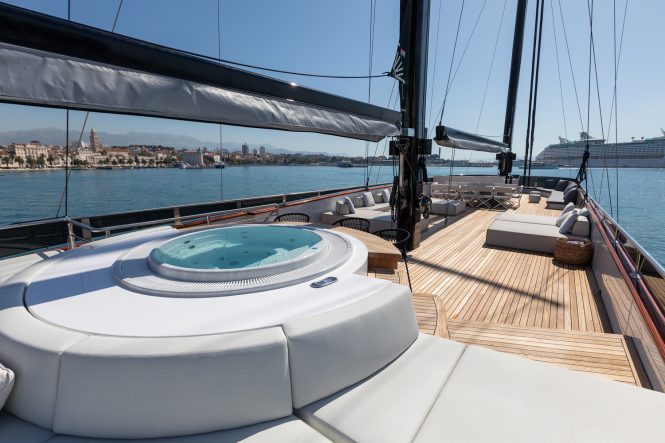 SCORPIOS sun deck