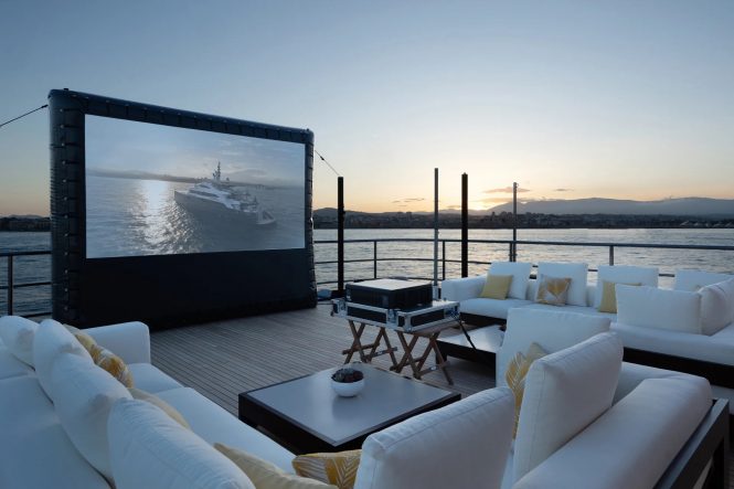 Outdoor cinema