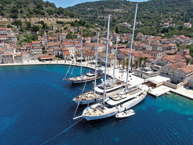 Viz | Croatia © Jim Raycroft