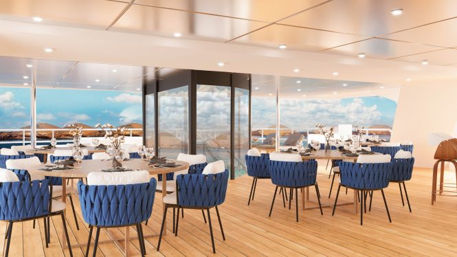 Luxury yacht HERMES | Al fresco dining room