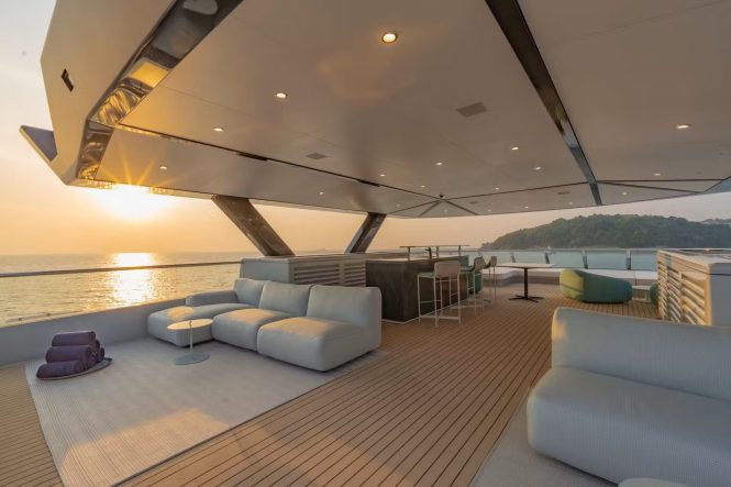 Luxury yacht SPACECAT sundeck bar