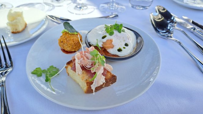 Lunch aboard yacht SOULMATE