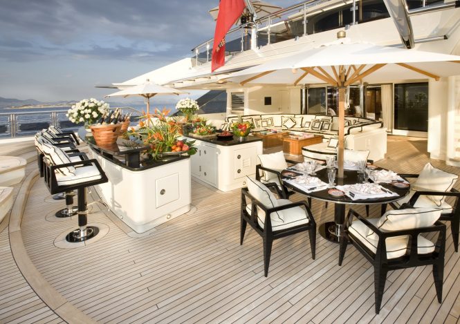 Dining and relaxation area