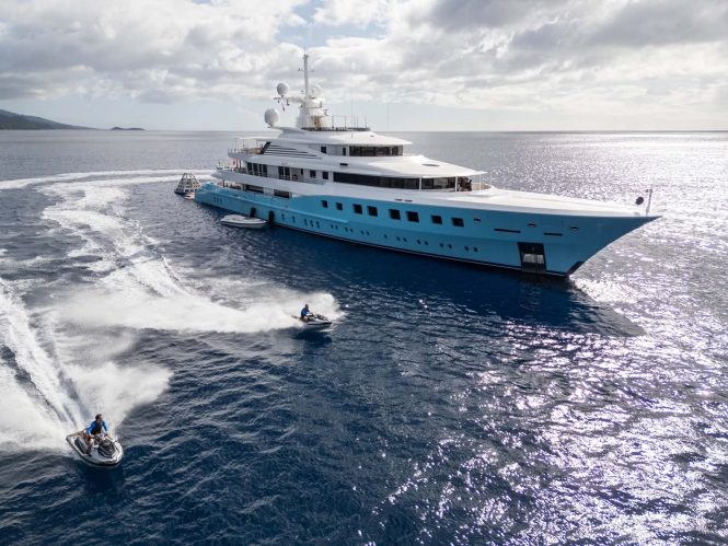 72m Superyacht AXIOMA: Charter Special for September 2025 in the Mediterranean