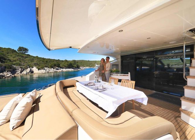 Aft deck dining aboard AGAVE