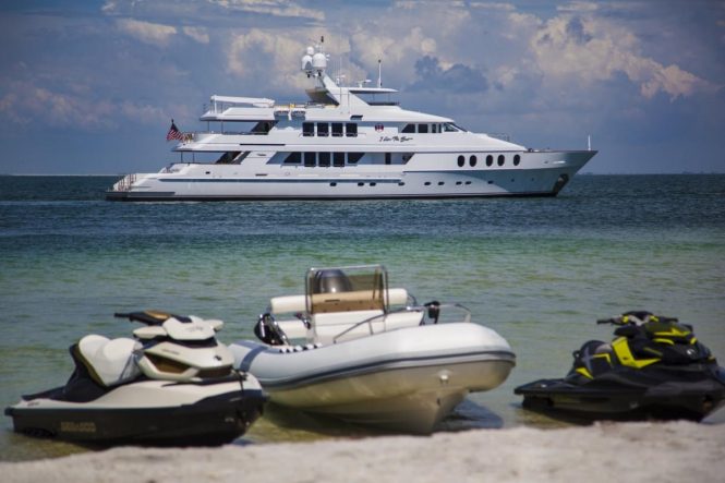 44m Motor Yacht I LOVE THIS BOAT: Charter Special for Winter 2025 in The Bahamas & Florida
