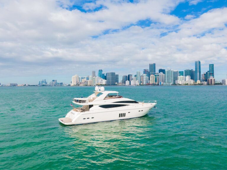 Luxury yacht NO CURFEW