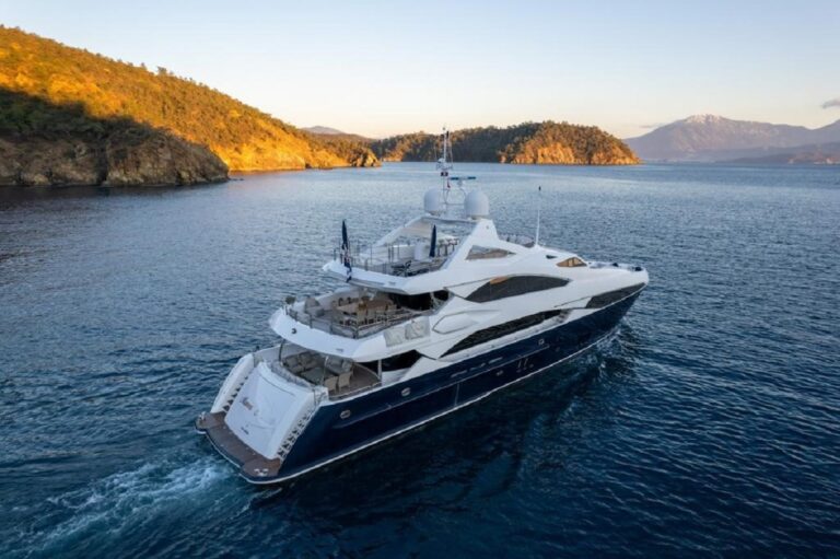 Motor yacht MAMMI MAMMI