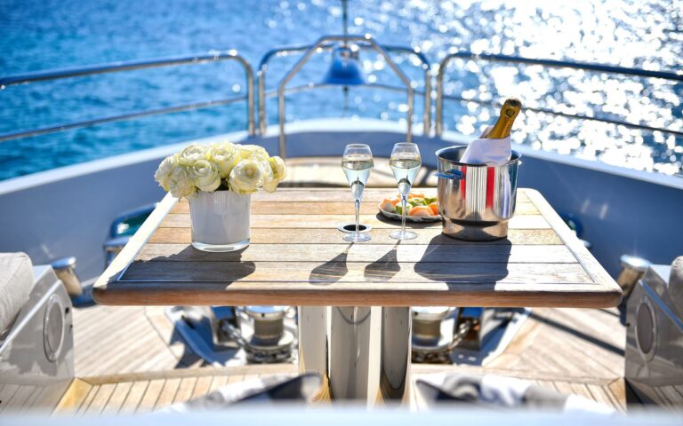 Super yacht PACHA