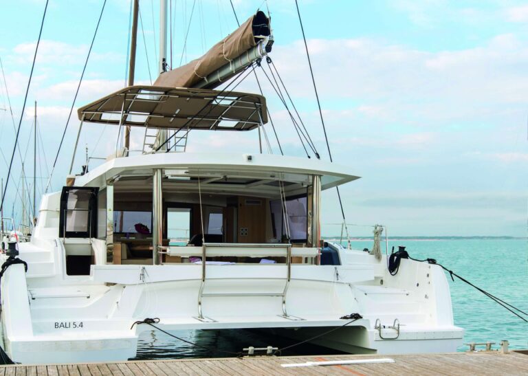 Superyacht ITHAKA