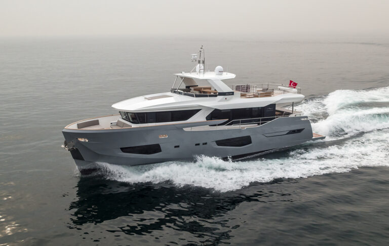 Luxury Yacht KAMOKA
