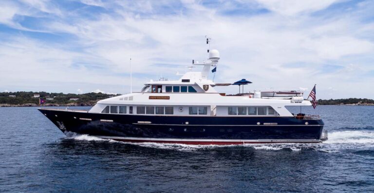 De Voogt Naval Architects
