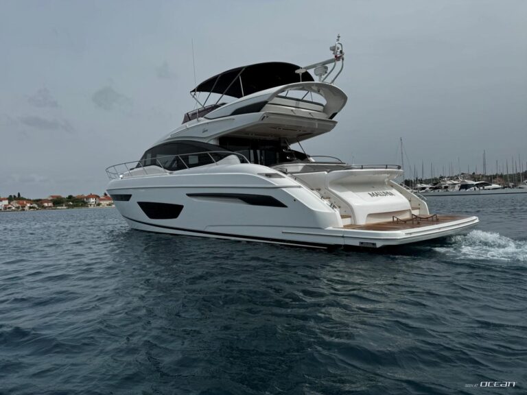 Motor Yacht MALUHIA