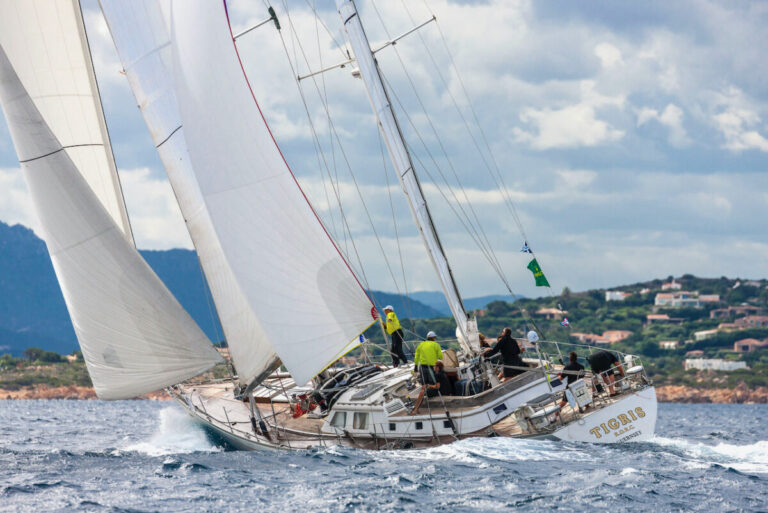 Sailing Yacht TIGRIS