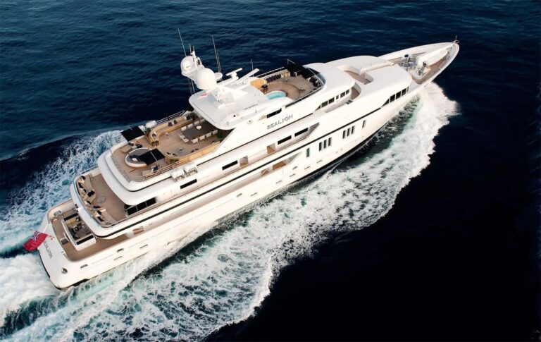 Viareggio Super Yachts