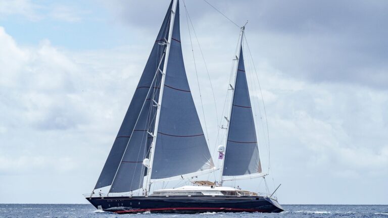 Superyacht ALMYRA