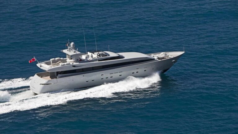 Superyacht ISLANDER II