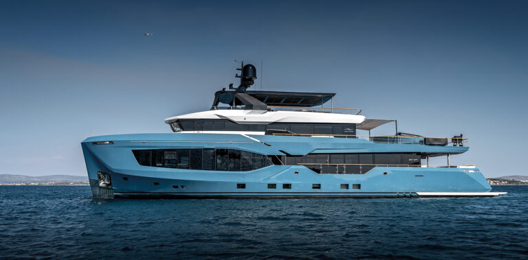 Superyacht From NUMARINE