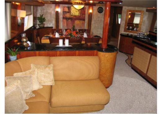 102 Azimut NEVER ENDING JOURNEY - Main Salon