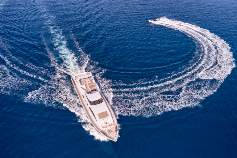 Luxury Yacht HELIOS