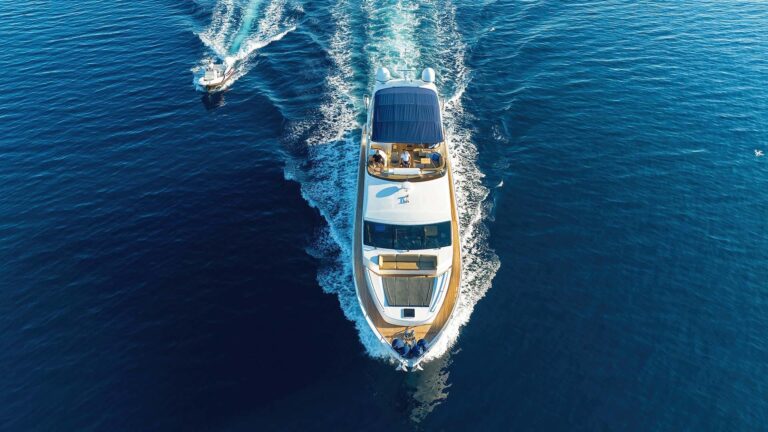 Luxury Yacht INSIEME