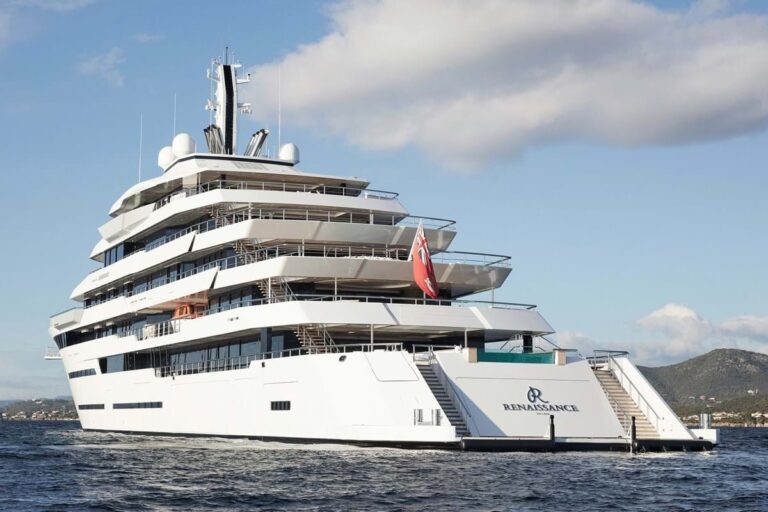 Luxury Yacht RENAISSANCE
