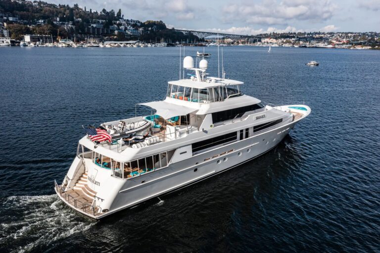 Luxury Yacht SERENGETI