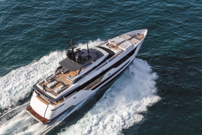 Motor Yacht MARICAN FOREVER (sistership)