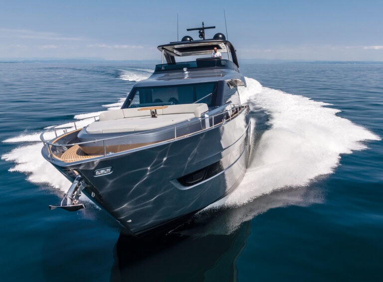 Motor Yacht VICTORIA
