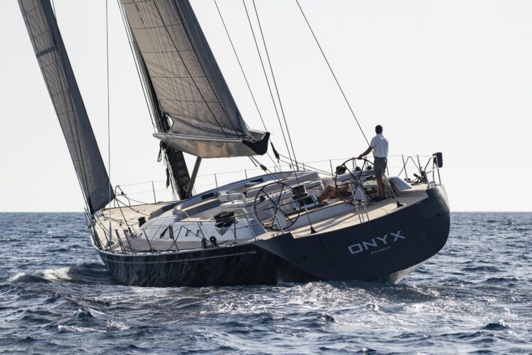 Superyacht ONYX