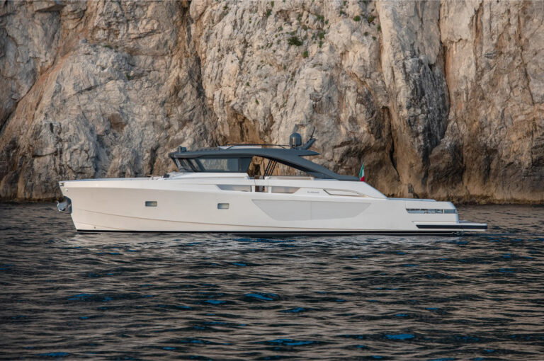 Luxury Yacht KIMANI (sistership)