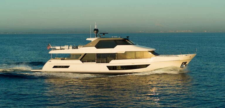 Motor Yacht 50 FIFTY