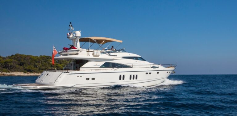 Motor Yacht D5
