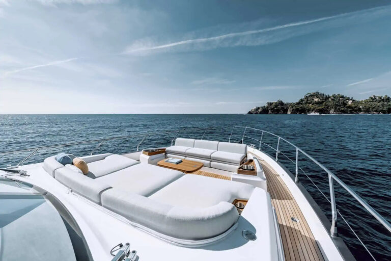 Superyacht AGLAYA