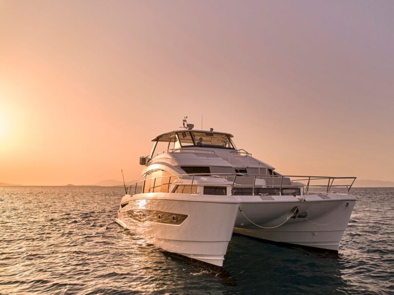 Superyacht EXPLORION