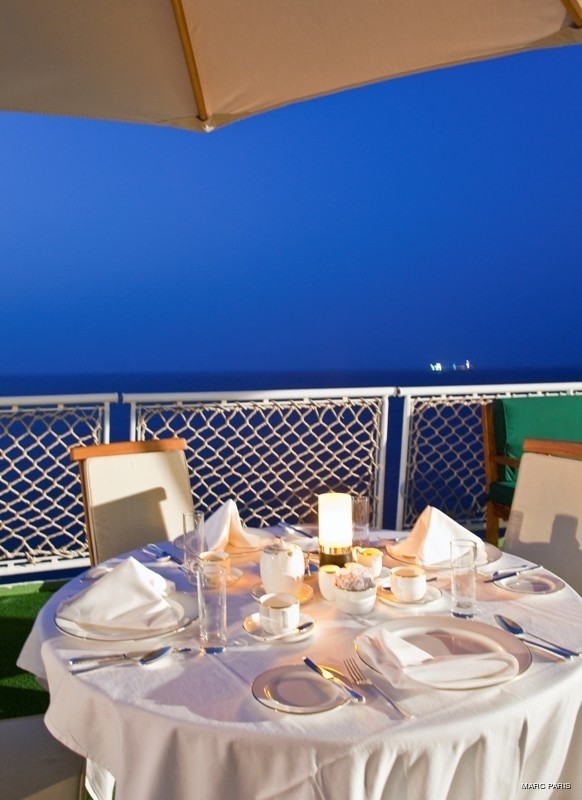 Night Time: Yacht LOALOAT AL BEHAR's Sun Deck Image