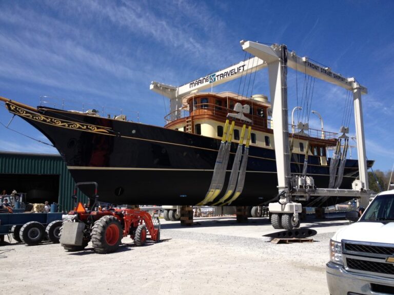 122ft classic motor yacht Atlantide getting closer to her re-launch at Front Street Shipyard