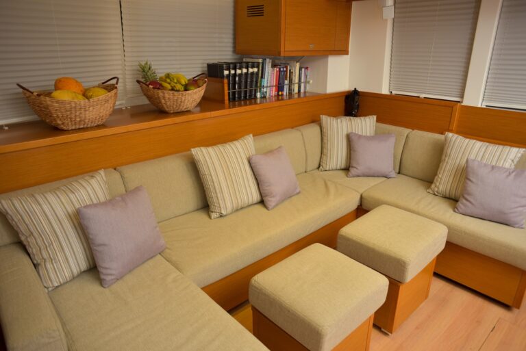 The 15m Yacht LOTUS