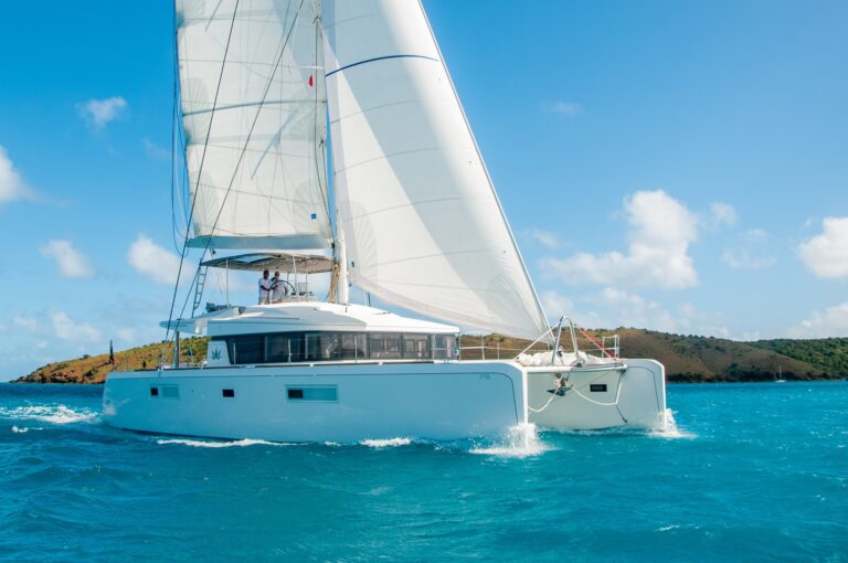 The 15m Yacht LOTUS
