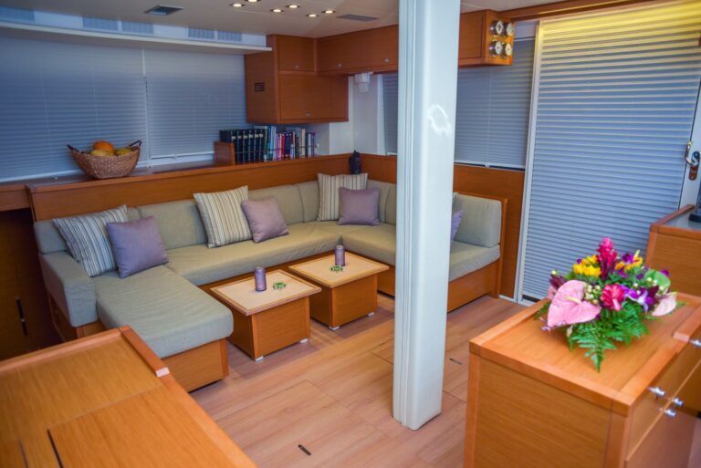 The 15m Yacht LOTUS