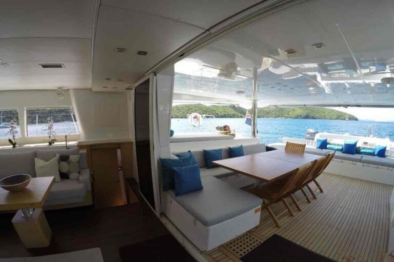 The 19m Yacht FOXY LADY