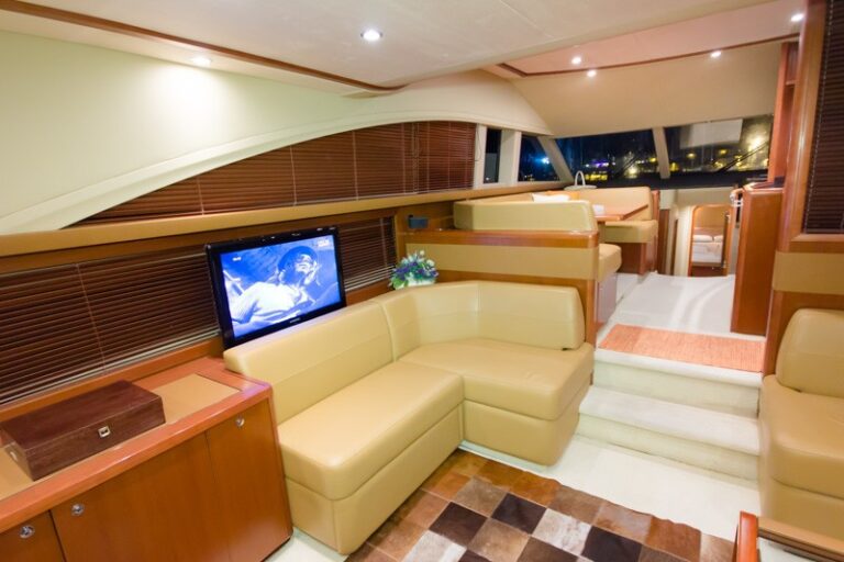 The 19m Yacht PAMANGO