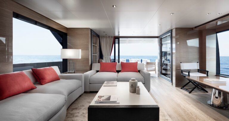 Stylish main salon