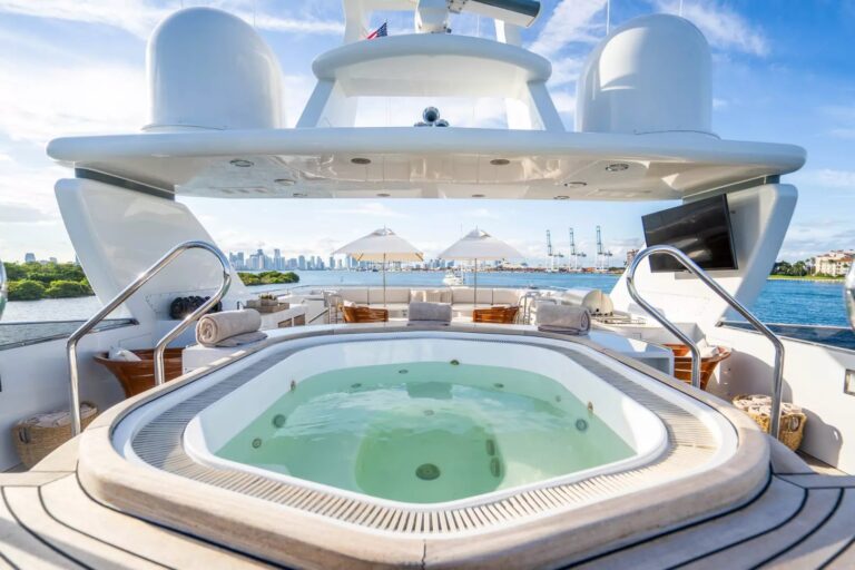 Sun deck jacuzzi