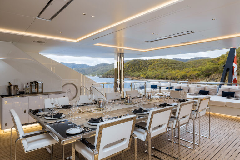 Bridge deck dining