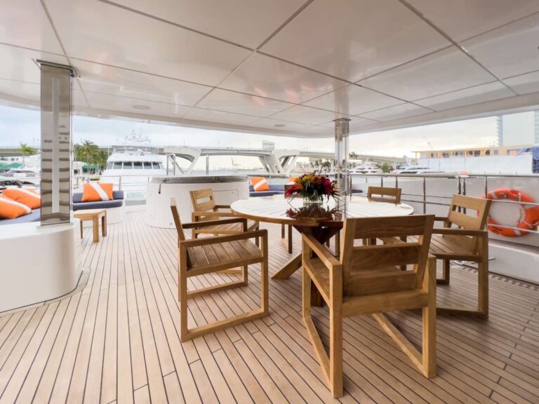Bridge deck dining