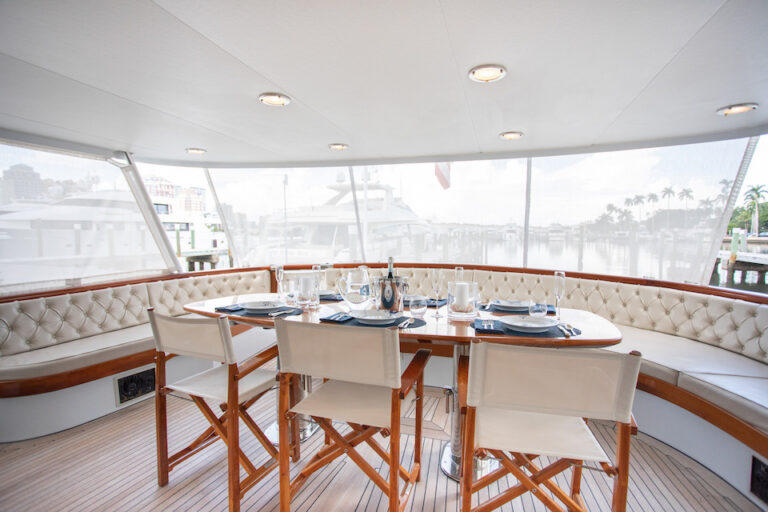 Main Deck Dining