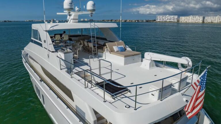 Sun Deck Aft View