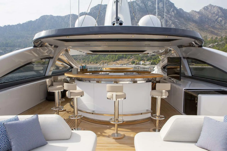 Sun Deck Bar